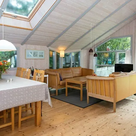 8 Person Holiday In * Toftlund